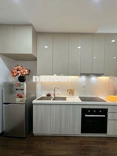 Bán Căn studio 32m2, tại Vinhomes smart city. Giá 2,7 tỷ