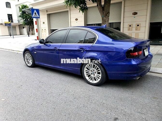 BMW 3 Series 20***00 km
