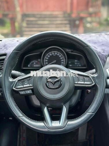 Mazda 3 sản xuất 2018 siêu lướt