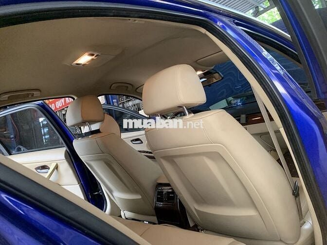 BMW 3 Series 20***00 km