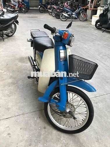 CẦN BÁN 01XE CUP ĐÈN VUÔNG CÓ ĐỀ.