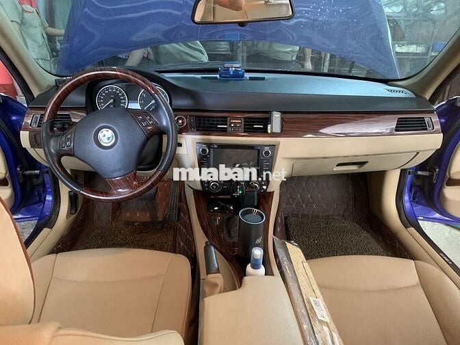 BMW 3 Series 20***00 km