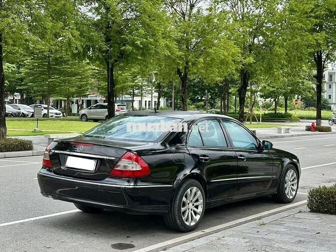 Mercedes Benz E Class 2008 E200 - 160000 km