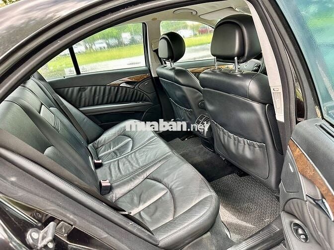 Mercedes Benz E Class 2008 E200 - 160000 km