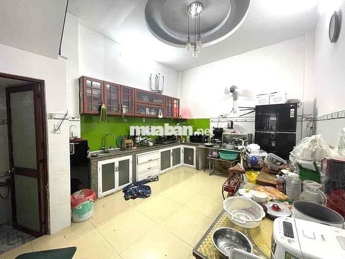 Nhà Cứng Hẻm To - Giáp aeon - 48m2 - 3 tầng - Hoàn Công - chỉ hơn 5ty