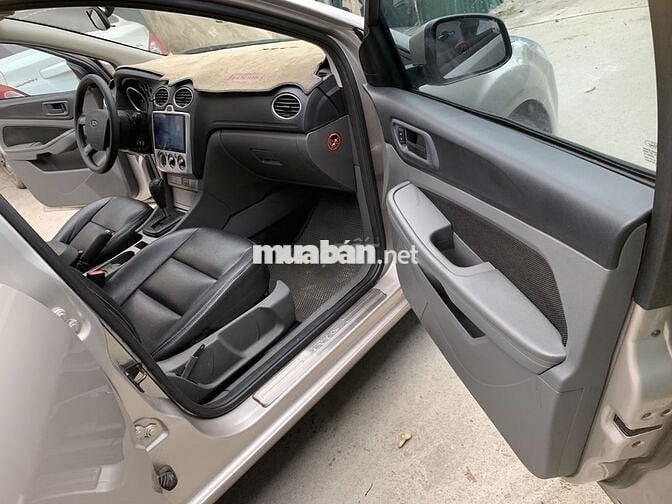 Ford Focus 2012 1.8 AT - 110000 km