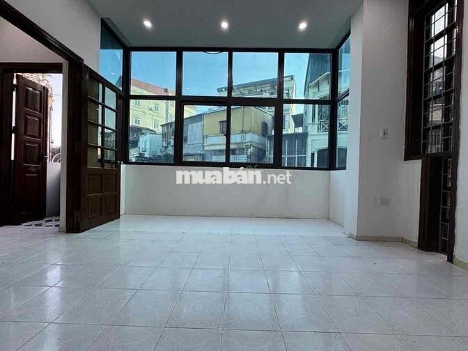 Bán nhà mới 5 tầng Lê Thanh Nghị - DTSD 63m² - thoáng sạch giá chỉ 9Ty