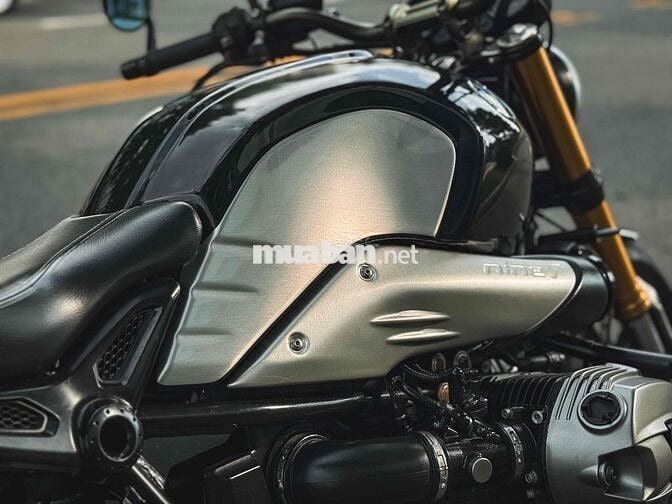 BMW R9T 2016 bs SG odo 18k km