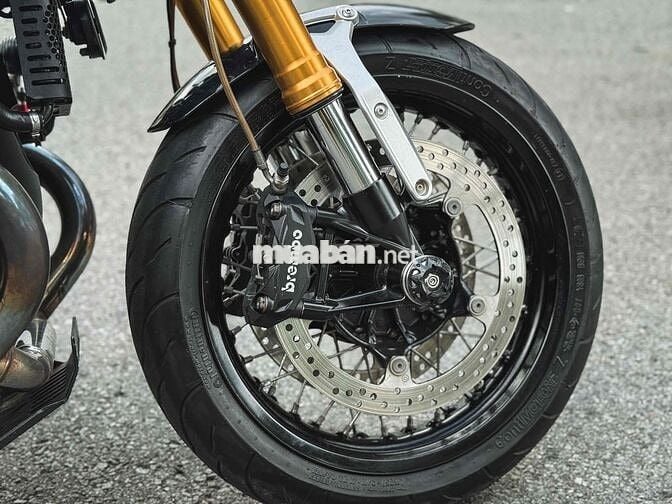 BMW R9T 2016 bs SG odo 18k km