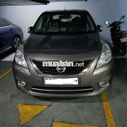 Chính chủ bán xe Nissan Sunny 2015 XV - 10000 km
