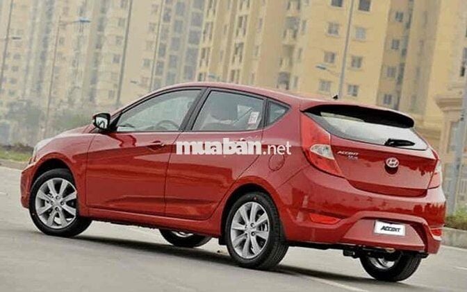 Hyundai Accent 2015 1.4 AT - 71000 km