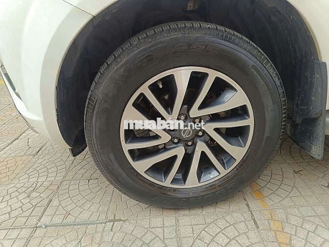 Navara 2018 EL Premium R - 14000 km