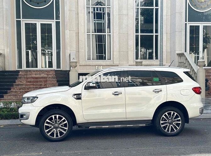 Ford Everest 2020 Titanium 2.0L AT 4x2 - 72000 km