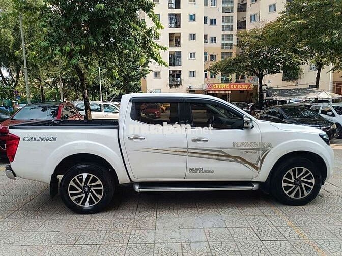 Navara 2018 EL Premium R - 14000 km