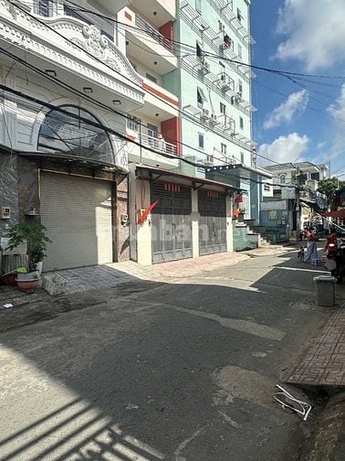 Nhà dt 63m2 đúc thật 5 tầng 5pn hẻm 8m Lê Văn Quới, Q.Bình Tân