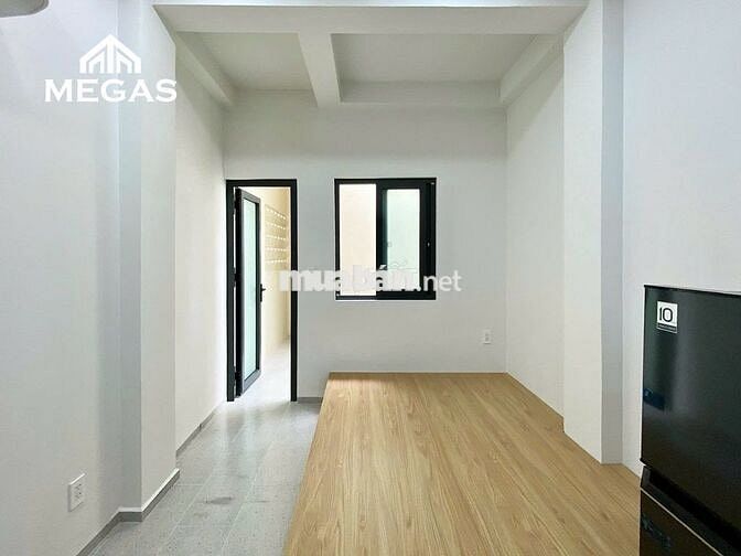 Studio đầy đủ nội thất, diện tích 20m2- ngay đường Đặng Văn Bi