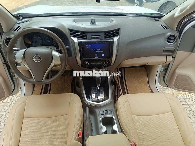 Navara 2018 EL Premium R - 14000 km