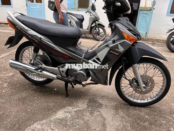 cần bán future X xăng cơ