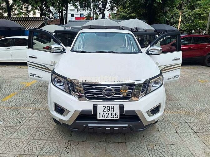 Navara 2018 EL Premium R - 14000 km