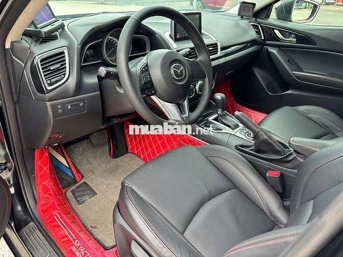 Mazda 3 2016 hatcback