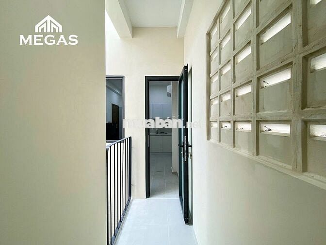 Studio đầy đủ nội thất, diện tích 20m2- ngay đường Đặng Văn Bi