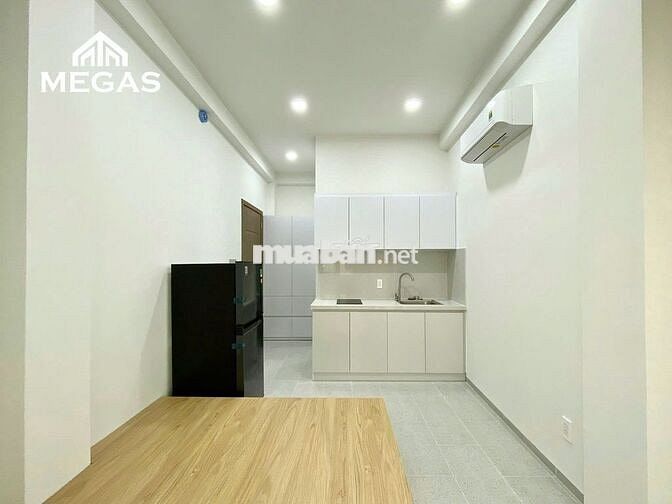 Studio đầy đủ nội thất, diện tích 20m2- ngay đường Đặng Văn Bi