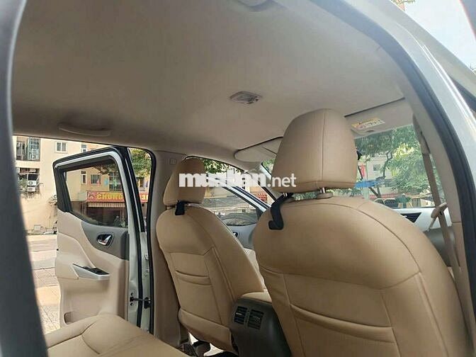 Navara 2018 EL Premium R - 14000 km