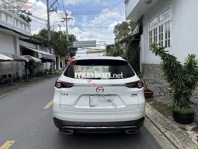 Mazda CX8 Premium 2023 - 899 Triệu