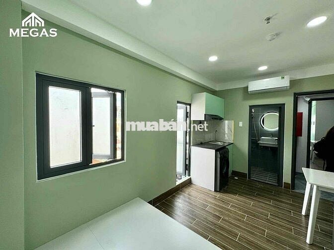 PHÒNG STUDIO FULL NỘI THẤT CÓ BAN CÔNG ĐẦY ĐỦ TIỀN ÍCH