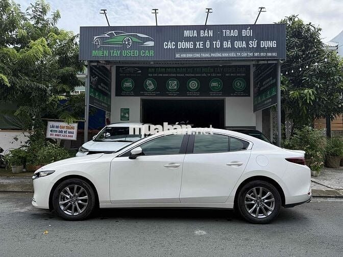 Mazda 3 2024 1.5L Luxury - 33000 km
