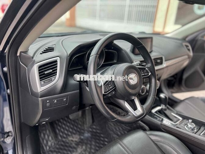 Mazda 3 2019 Sport 1.5L Premium - 53000 km