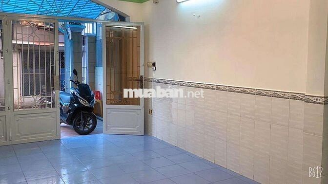 CƠ HỘI TỐT NHÀ GIÁ ĐẸP QUẬN 11_ 64M2_ LẠC LONG QUÂN_ GIÁ 6,1 TỶ