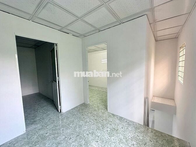 Nhà Trệt Lầu 3PN Hẻm Đường Hùng Vương chỉ 5,5 triệu