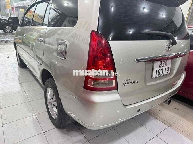 Toyota Innova 2006 G - 170213 km