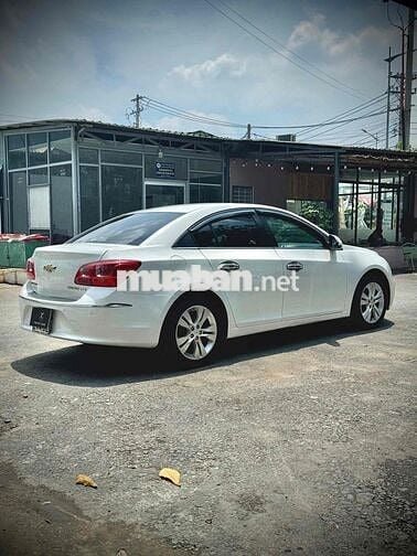 Chevrolet Cruze 2016 LTZ 1.8 AT - 80000 km