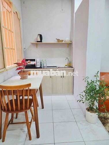 CHO THUÊ CĂN 1PN CỬA SỔ , 41m2 CẠNH HOÀNG SA, CÔNG VIÊN LÊ VĂN TÁM