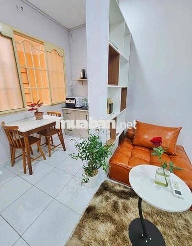 CHO THUÊ CĂN 1PN CỬA SỔ , 41m2 CẠNH HOÀNG SA, CÔNG VIÊN LÊ VĂN TÁM