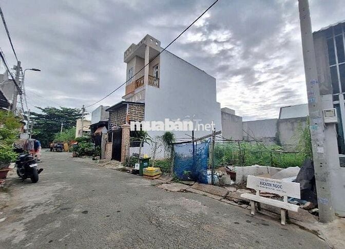 Bán Lô Đất Hẻm Xe Hơi 100m2 Hẻm 874  Nguyễn Văn Tạo, Nhà Bè.
