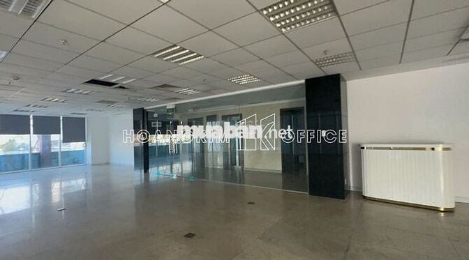 Thuê văn phòng Quận Tân Bình, Cộng Hòa 90–180m² full nội thất