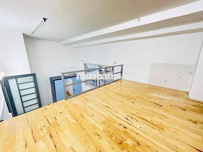 TRỐNG SẴN PHÒNG CÓ GÁC,CỬA SỔ TRỜI THOÁNG MÁT,TỦ ĐỒ 3TR9 PHAN VĂN TRỊ