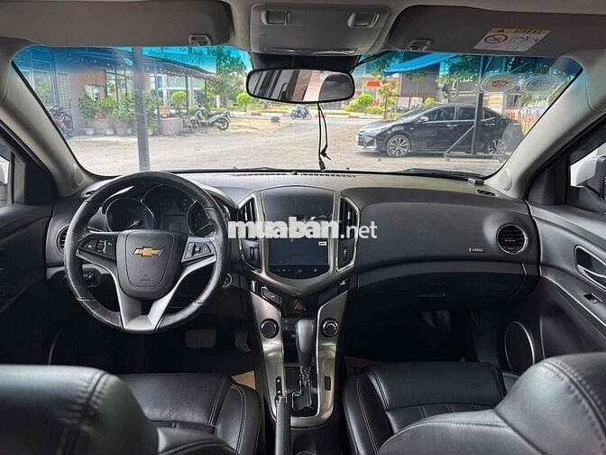 Chevrolet Cruze 2016 LTZ 1.8 AT - 80000 km
