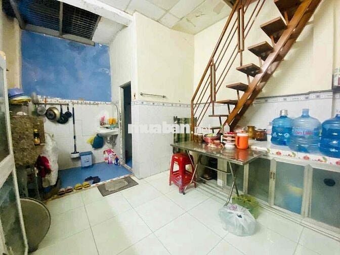 cho thuê nhà 4x17m, gác suốt, 1/ ĐHT 03, sát chợ cây sộp, Q12