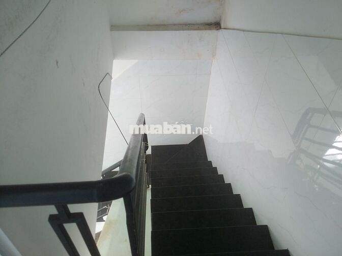 Cho thuê nhà 1 trệt 1 lầu, Bình Chiểu, Thủ Đức. 4 triệu/tháng