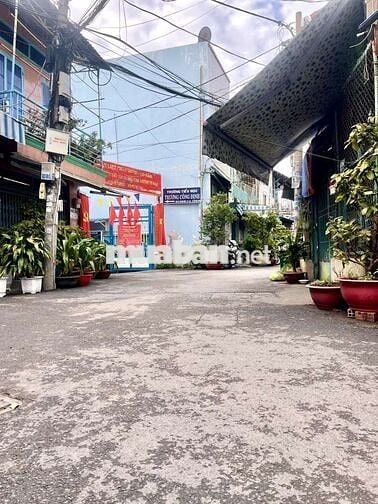 Bán Nhà Hot Tren vali ở ngay , Tân Hòa Đông P14Q6 , xem là chốt ạ