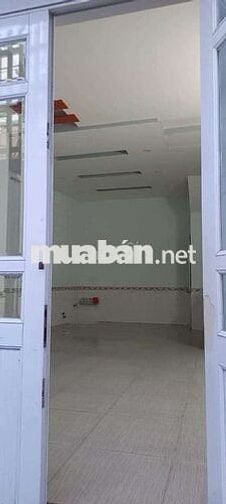 Bán gấp nhà diện tích rộng giá rẻ hẻm 3m cách đường chính 50m
