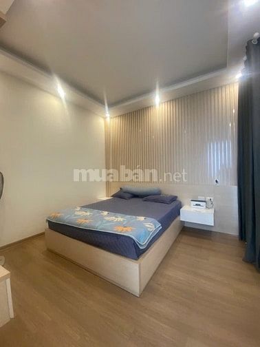 ✈️SIÊU PHẨM PHỐ CỔ NGỌC LÂM.TT BỒ ĐỀ ✈️56m2. 3 tầng. 9.7 tỷ. Nở hậu. 
