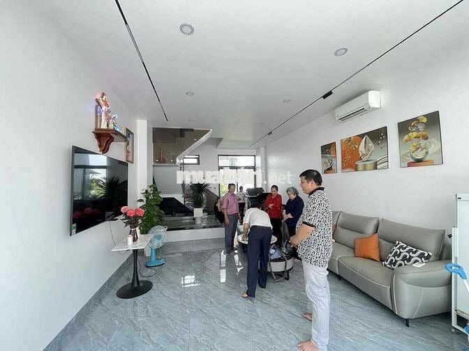BÁN NHÀ PHỐ LIỀN KỀ - PHÚ HỒNG THỊNH 10 - NƠI AN CƯ LÝ TƯỞNG