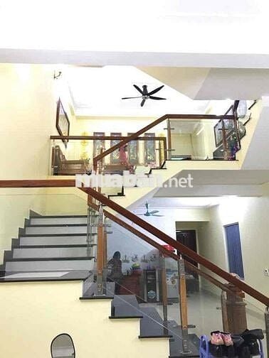 Cho thuê nhà giá rẻ gần KCN Quang Minh-Hà Nội