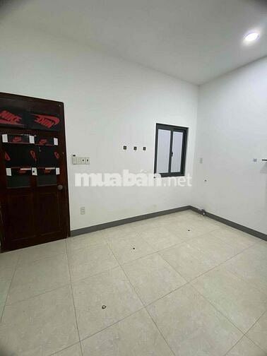 CĂN HỘ DỊCH VỤ 30m2 Đường Nguyễn Tri Phương, An Bình, Dĩ An