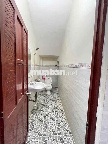 Nhà lầu 2 phòng KDC Đối Diện Nhi Đồng